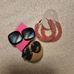 Set of Sparkling Earrings